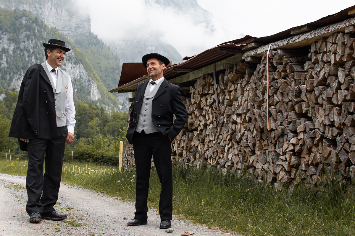 Sonn- & Kirchentracht